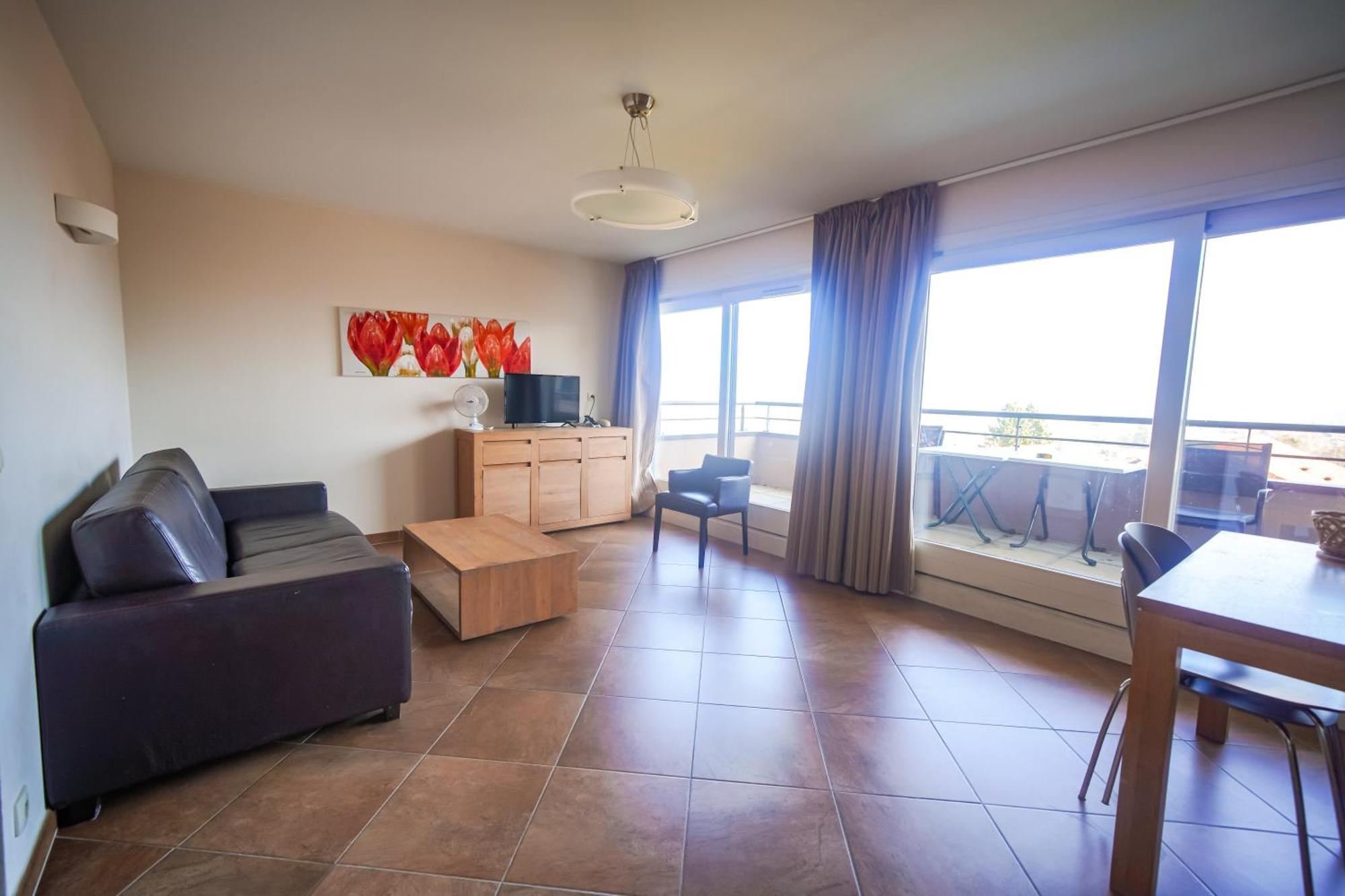 Residence Les Chataigniers 생조리오즈 외부 사진