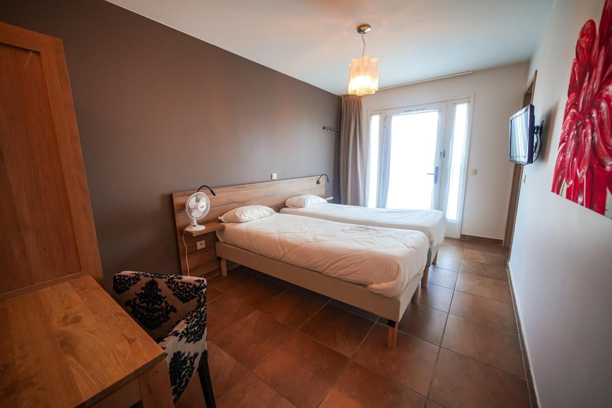 Residence Les Chataigniers 생조리오즈 외부 사진